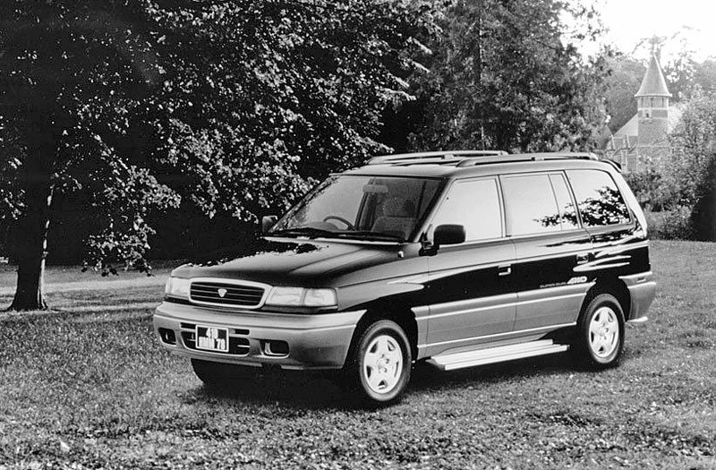 Mazda MPV Japonsko (1997)