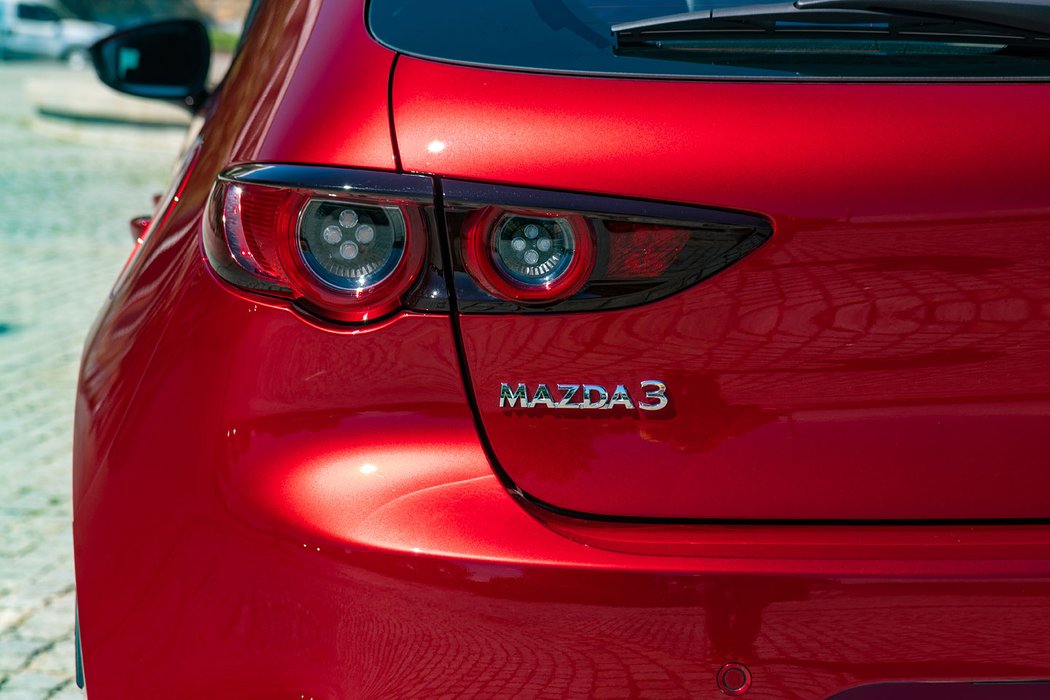 Mazda 3 1.8 Skyactiv-D