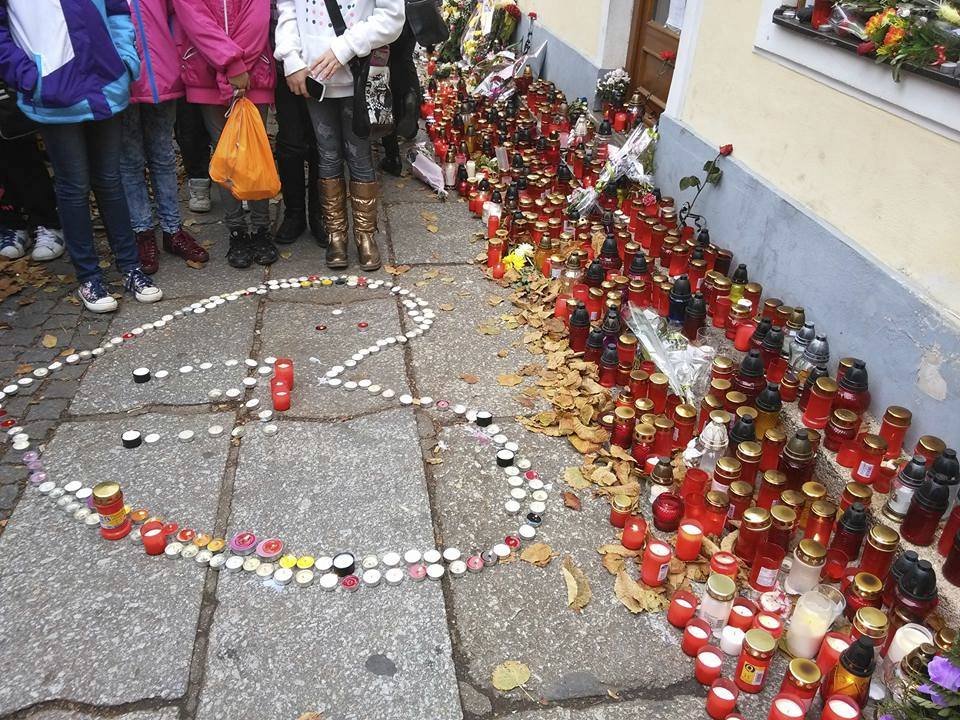 Vlna solidarity zasáhla Domažlice. Zemřel totiž oblíbený syrský kuchař.