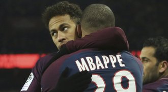 Další rána pro PSG. Neymar může přijít i o MS, zdravotní trable řeší také Mbappé