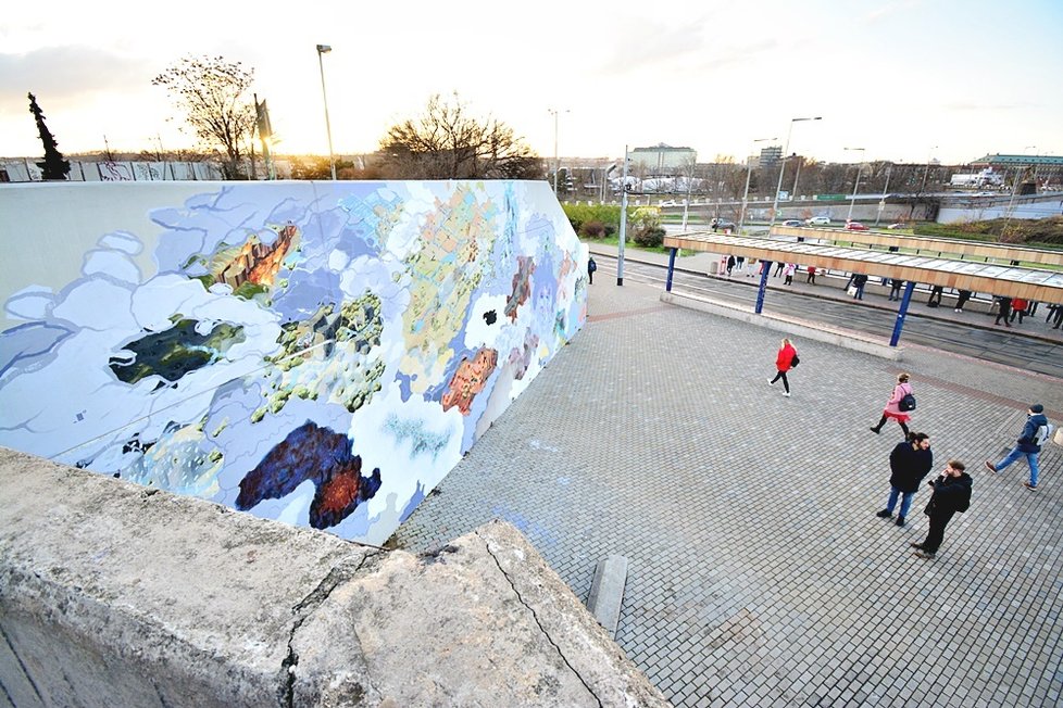 Takto vypadal původní mural tvůrčího tandemu Pavla Duška a Josefa Šmída.