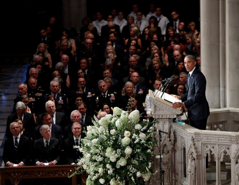 Poslední rozloučení se zesnulým americkým senátorem Johnem McCainem: Barack Obama (1. 9. 2018)