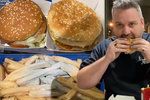 Muž na zahradě zakopal menu z McDonaldu: Po 14 měsících ho celé spořádal