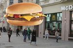 McDonald&#39;s Cheeseburger