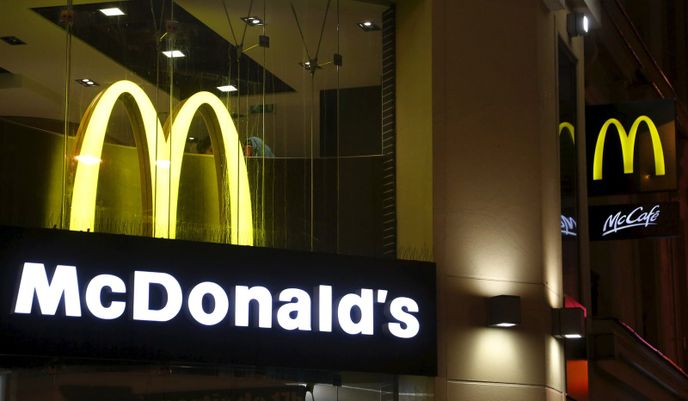 Rakouské restaurace McDonald&#39;s budou nyní miniambasádami pro Američany v nesnázích 