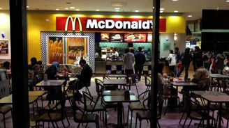 McDonald's v Česku loni utržil téměř 4,4 miliardy