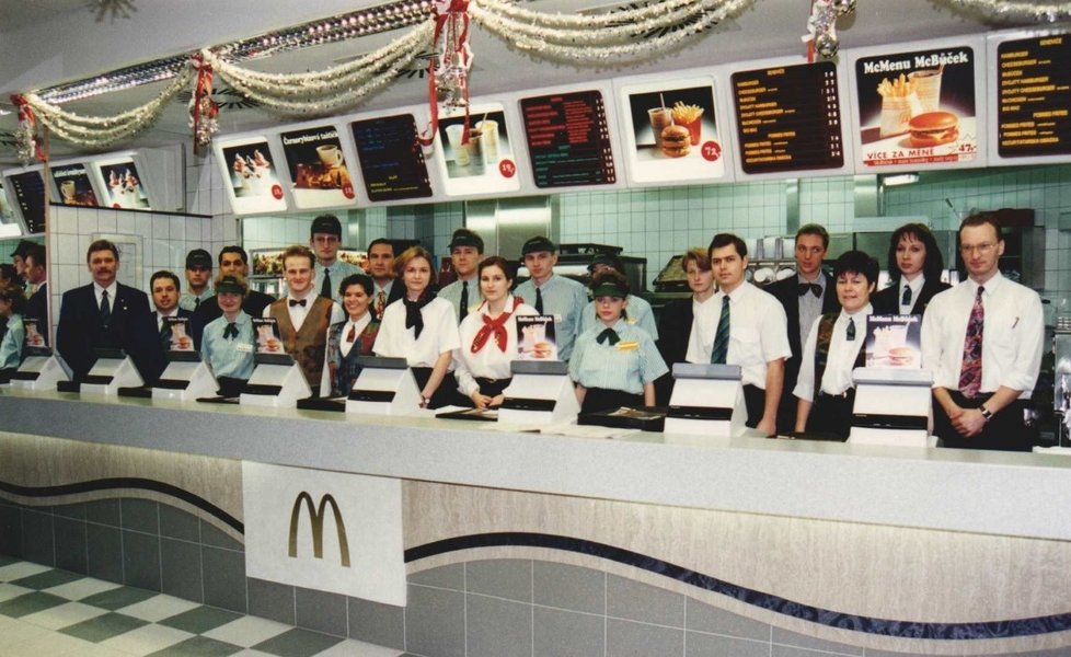 Otevření restaurace na Václavském náměstí. II Muzeum 18.12.1994