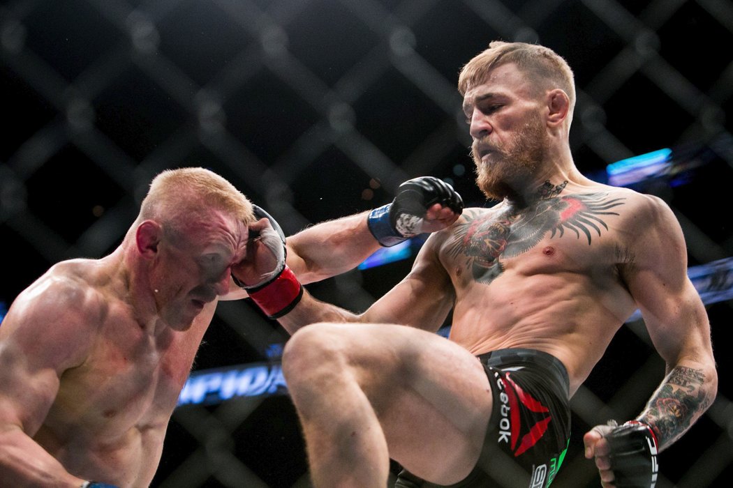 McGregor německého soupeře označil za Nácka