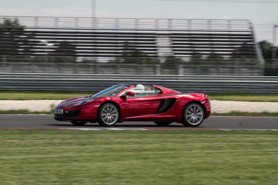 McLaren 12C