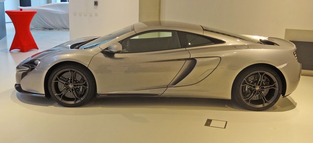 McLaren 650S