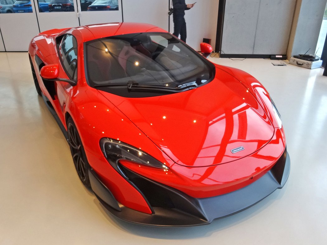 McLaren 650S