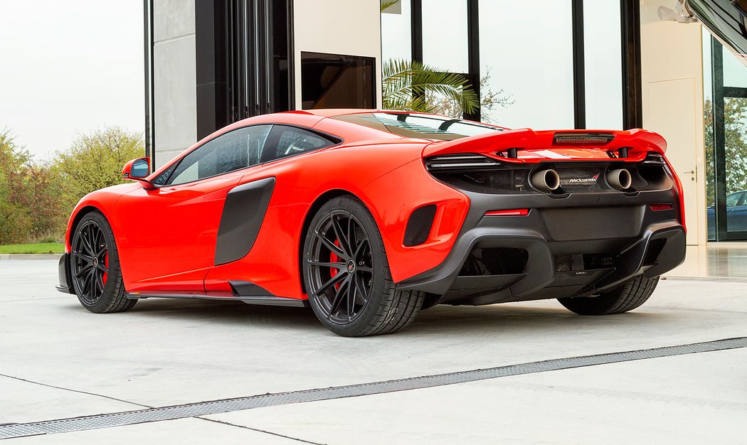 McLaren 650S