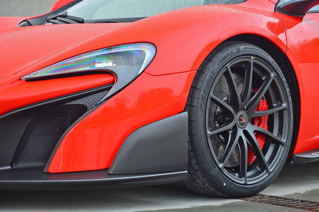 McLaren 650S