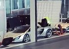 McLaren rozvířil diskuze jedinou fotkou. Odhalil nedopatřením nový model?