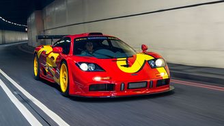 McLaren F1 GTR (1996) McLaren F1 GTR (1996)