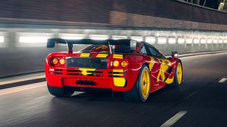 McLaren F1 GTR (1996) McLaren F1 GTR (1996)
