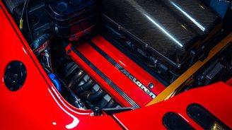 McLaren F1 GTR (1996) McLaren F1 GTR (1996)