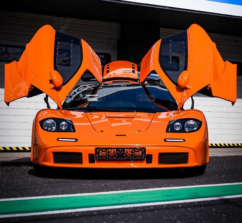 Replika McLaren F1