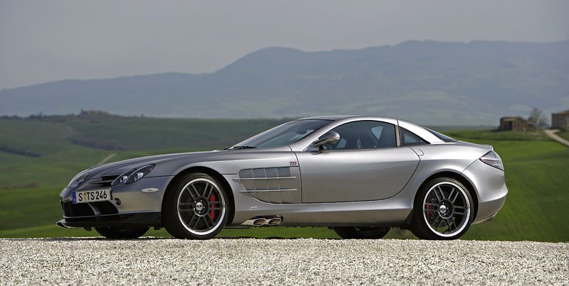 Mercedes-Benz SLR