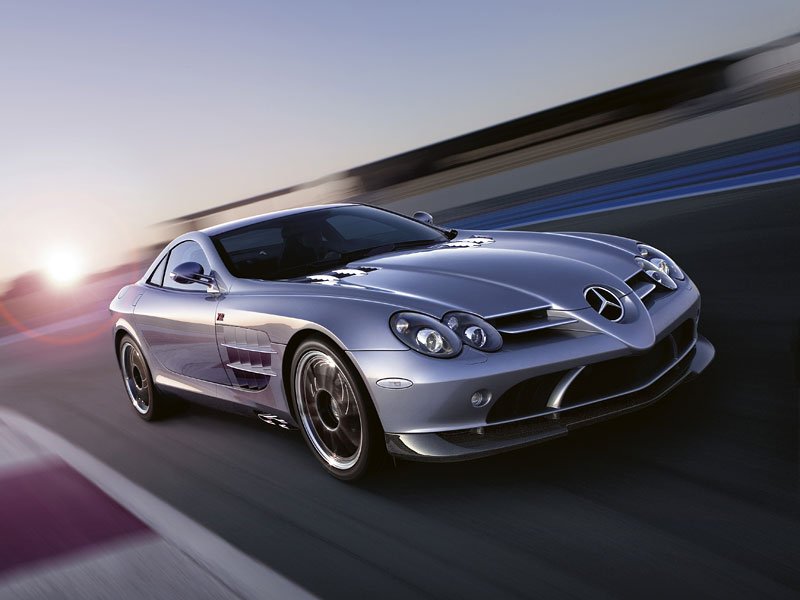 Mercedes-Benz SLR