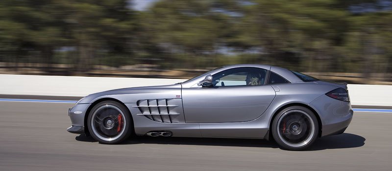 Mercedes-Benz SLR