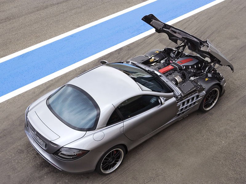 Mercedes-Benz SLR