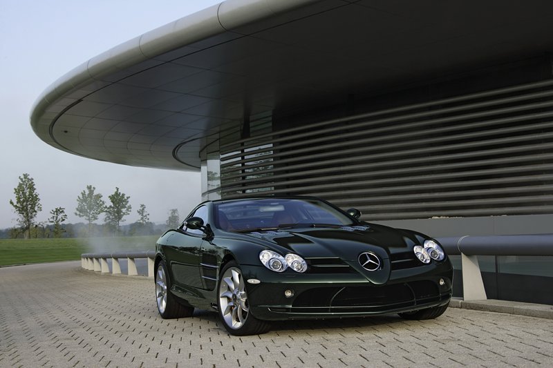 Mercedes-Benz SLR