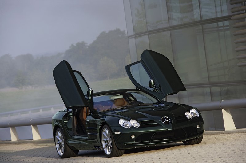 Mercedes-Benz SLR