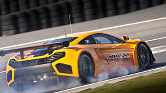 McLaren MP4-12C GT3: Premiéra v Silverstone (video)