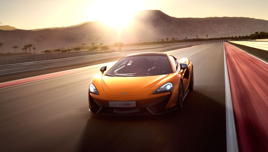 mclaren sportovni kupe supersport