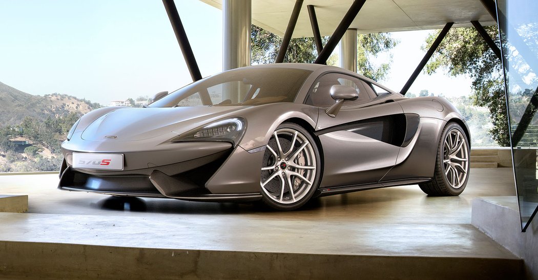 mclaren sportovni kupe supersport