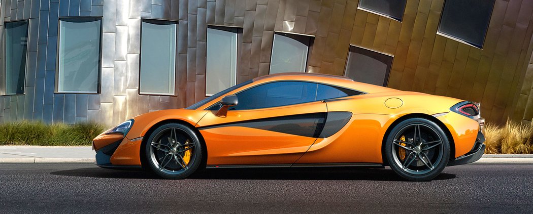 mclaren sportovni kupe supersport