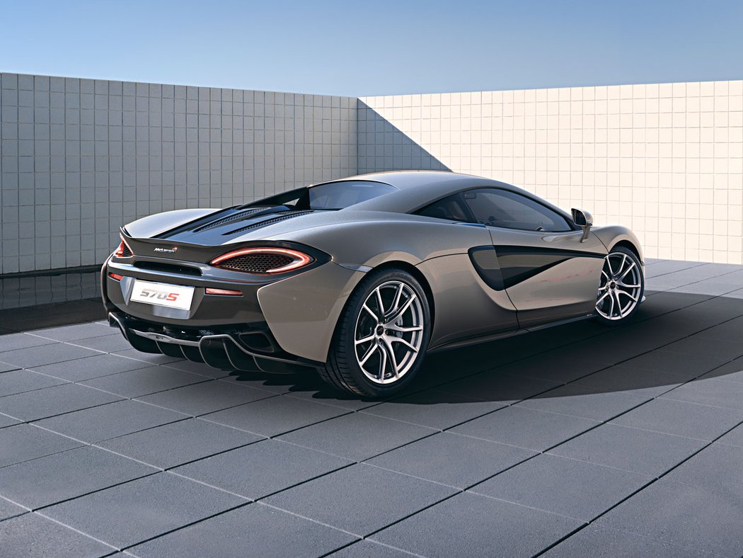 mclaren sportovni kupe supersport