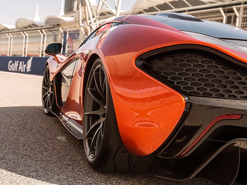 McLaren P1