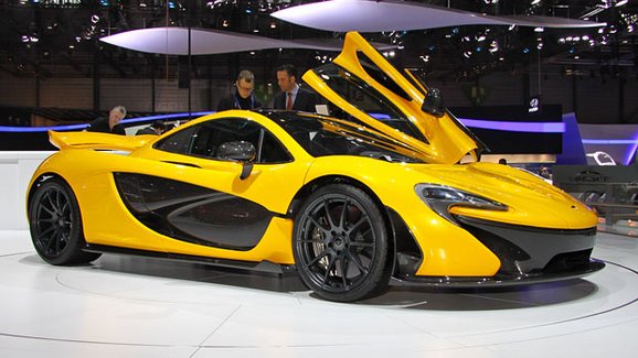 První statické dojmy: McLaren P1 je hybridní nástupce legendárního F1 s 916 koňmi (+video)