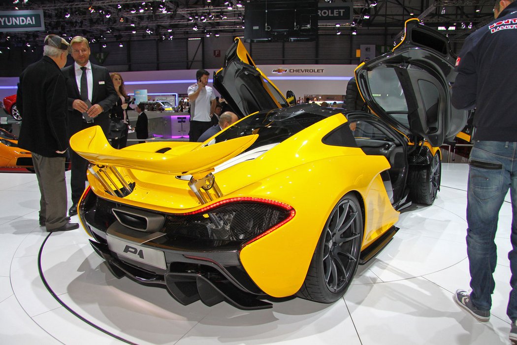 McLaren P1