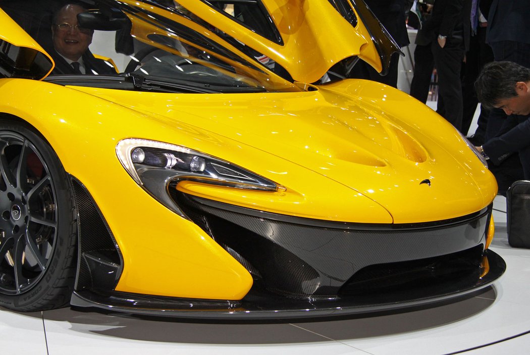 McLaren P1