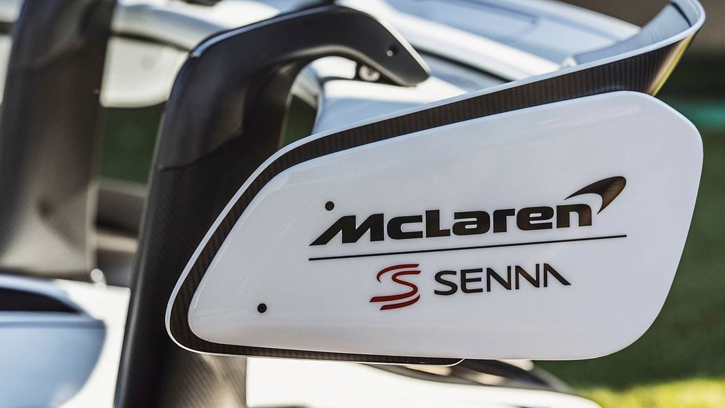 McLaren Senna 001