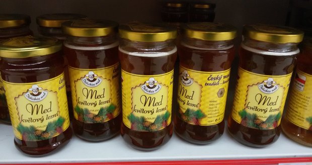 Včelpo nesmí dál prodávat med. Veterináři společnosti zamítli odvolání