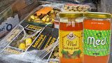 Dohra odhalení testů Blesku: „Medové“ Včelpo dluží 22 milionů a je na prodej