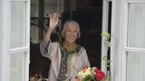 Meda Mládková oslavila 101. narozeniny. Na Kampě jí připil zástup celebrit, dort dostala do bytu