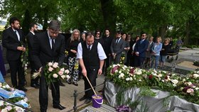 Rozloučení s Medou Mládkovou na hřbitově v Rosicích: Jiří Pospíšil (24.5.2022)