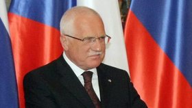 Prezident Václav Klaus omilostnil 8 lidí.