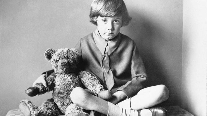 Christopher Robin převrátil svému otci život naruby.