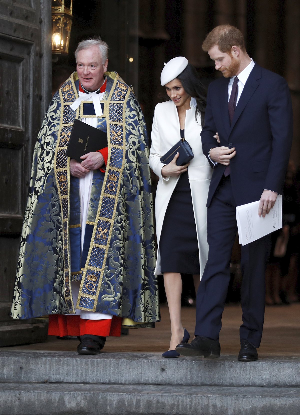 Meghan prožívá těžké chvíle. Harry viní sám sebe.