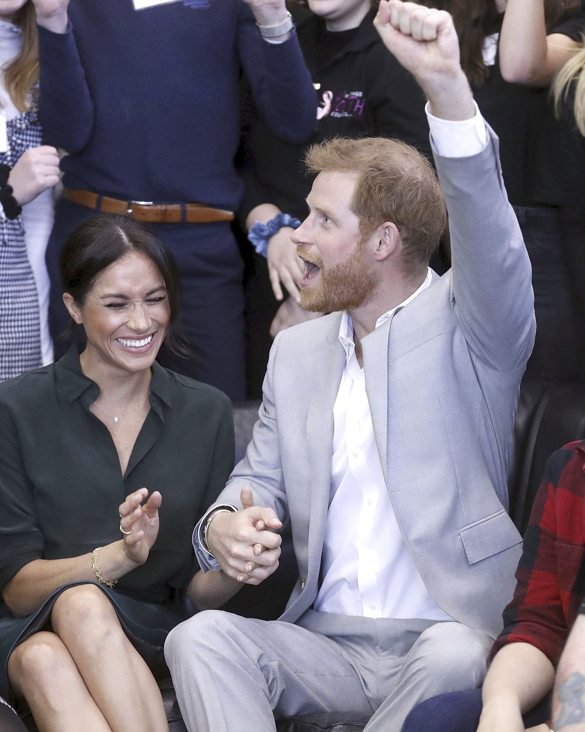 Harry a Meghan se radují, když jim lékaři potvrdili těhotenství.