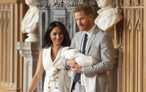 Princ Harry a vévodkyně Meghan představili syna světu.