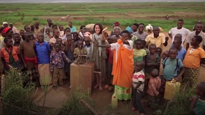 Charitativní organizace World Vision, jejíž tváří byla také Meghan Markle, čelí sexuálnímu skandálu