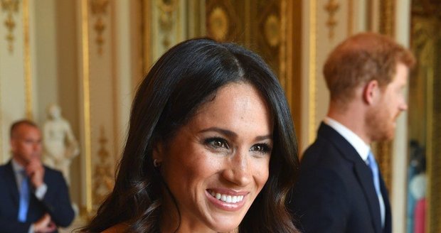 Meghan Markle se snaží kopírovat styl Kate Middleton.