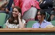 Meghan a Kate se na tenisovém zápase srdečně bavily. Meghan a Kate se na tenisovém zápase srdečně bavily.